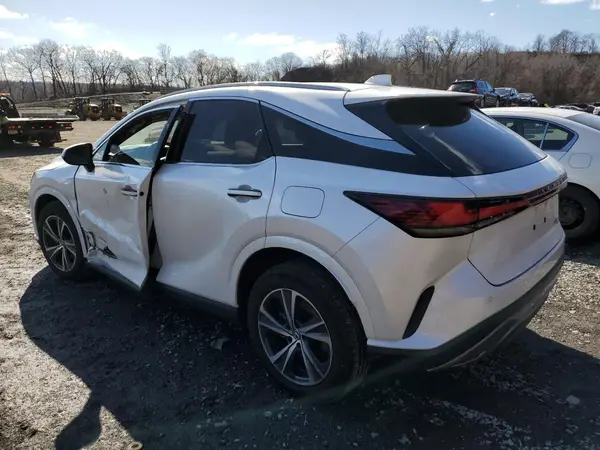 2T2BAMCA6PC029158 2023 LEXUS RX - Image 2