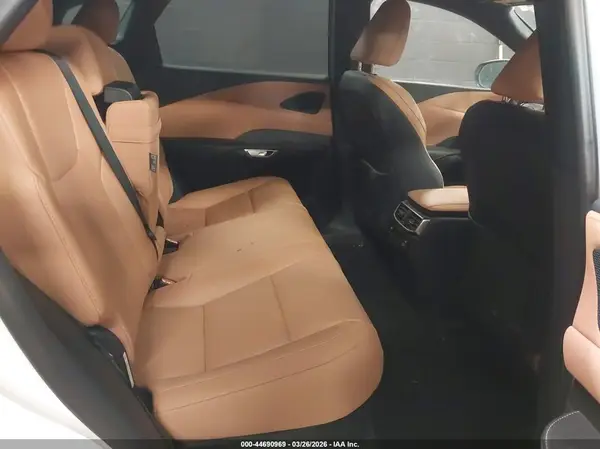 2T2BAMCA6PC037163 2023 LEXUS RX - Image 8