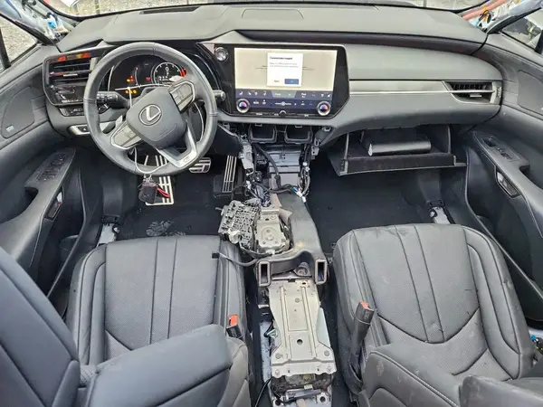 2T2BAMCA6RC051289 2024 LEXUS RX - Image 8