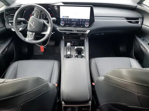 2T2BAMCA6RC054385 2024 LEXUS RX - Image 8