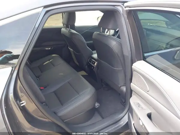 2T2BAMCA6RC064611 2024 LEXUS RX - Image 8