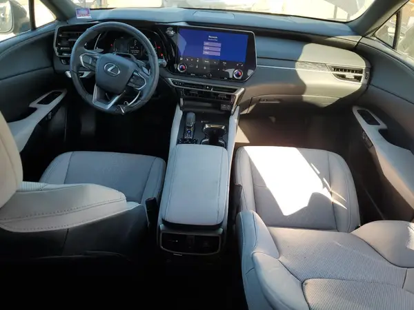 2T2BAMCA6RC070070 2024 LEXUS RX - Image 8