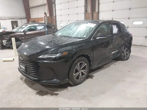 2T2BAMCA6SC095265 2025 LEXUS RX - Image 2