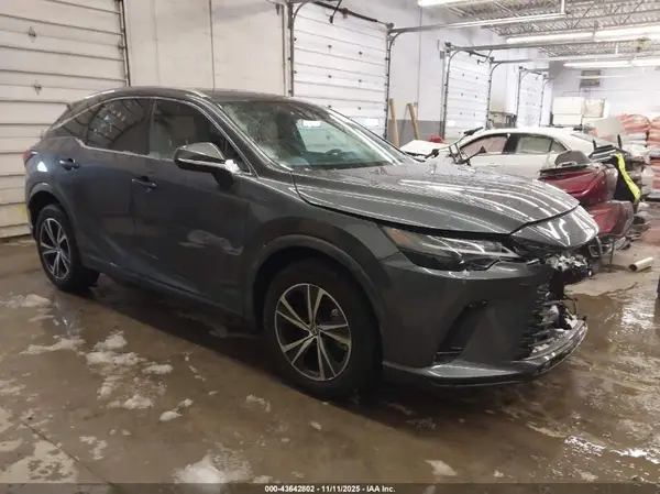 2T2BAMCA6SC096013 2025 LEXUS RX - Image 1