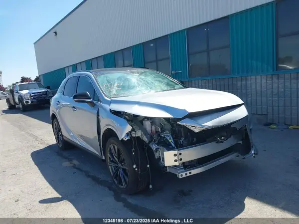 2T2BAMCA6SC098098 2025 LEXUS RX - Image 1