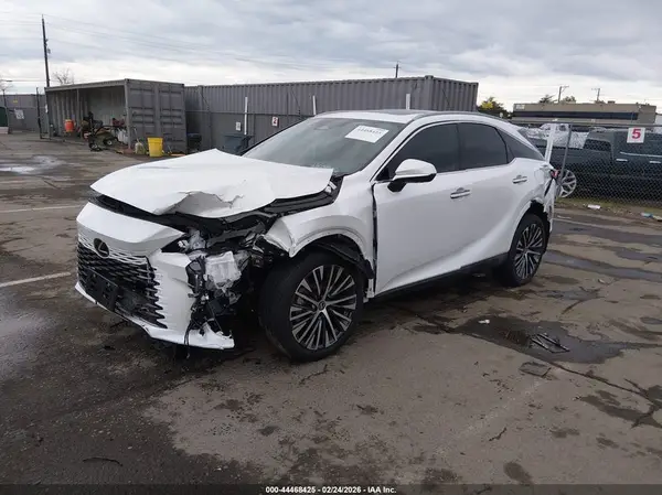 2T2BAMCA6TC126807 2026 LEXUS RX - Image 2