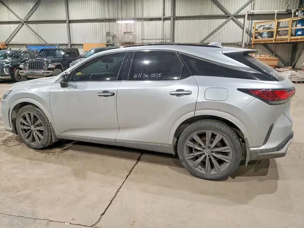2T2BAMCA7PC001322 2023 LEXUS RX - Image 2