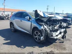 2T2BAMCA7PC014166 2023 LEXUS RX