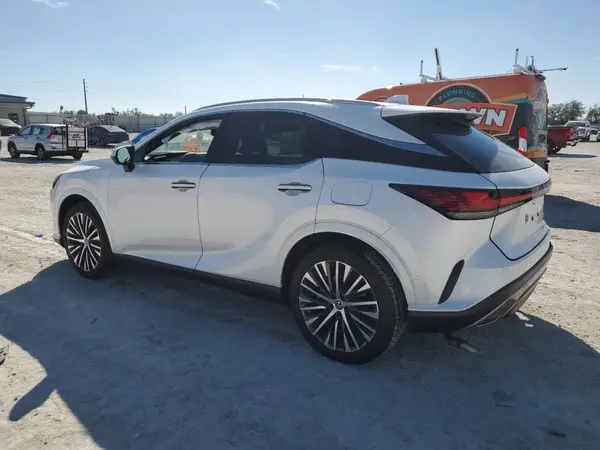 2T2BAMCA7PC021926 2023 LEXUS RX - Image 2