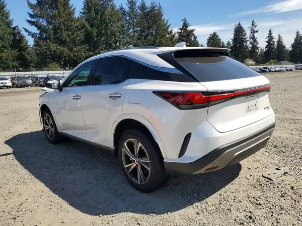 2T2BAMCA7PC028035 2023 LEXUS RX - Image 2
