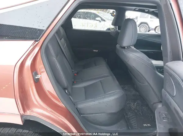 2T2BAMCA7PC028617 2023 LEXUS RX - Image 8