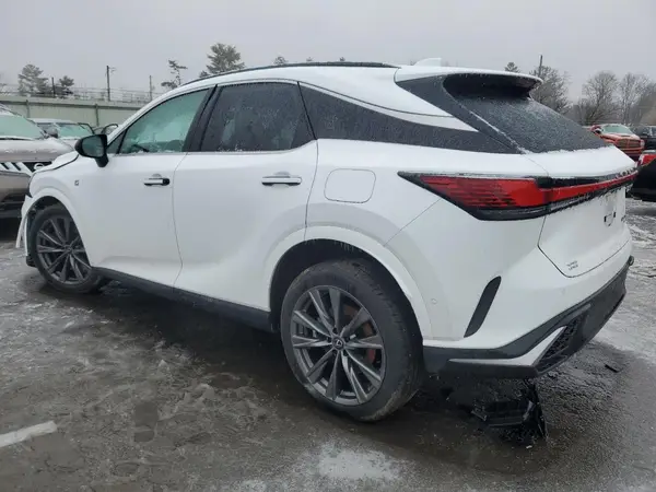 2T2BAMCA7PC035776 2023 LEXUS RX - Image 2