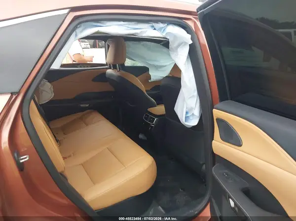 2T2BAMCA7RC043251 2024 LEXUS RX - Image 8