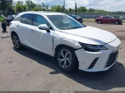2T2BAMCA7RC049065 2024 LEXUS RX