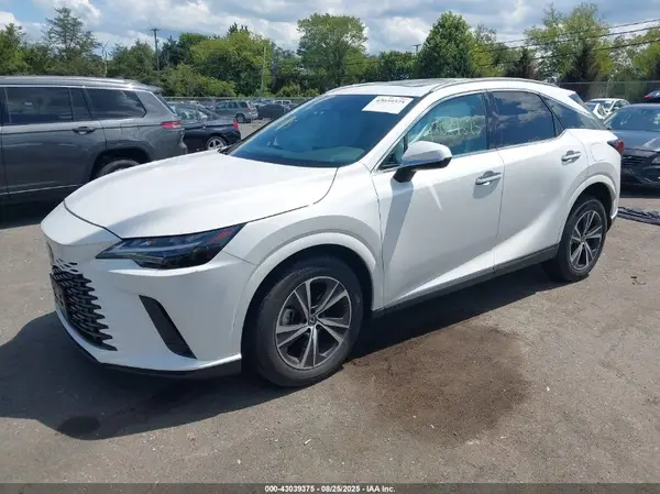 2T2BAMCA7RC049065 2024 LEXUS RX - Image 2