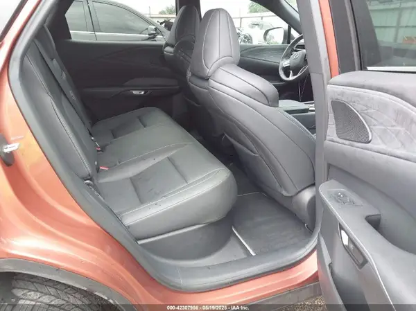 2T2BAMCA7RC054055 2024 LEXUS RX - Image 8
