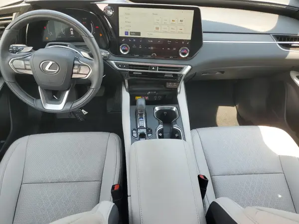 2T2BAMCA7RC065802 2024 LEXUS RX - Image 8