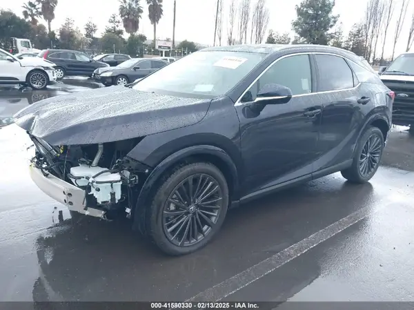 2T2BAMCA7SC092410 2025 LEXUS RX - Image 2