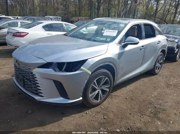 2T2BAMCA7SC113191 2025 LEXUS RX - Image 2