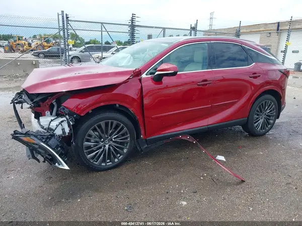 2T2BAMCA7SC119766 2025 LEXUS RX - Image 2