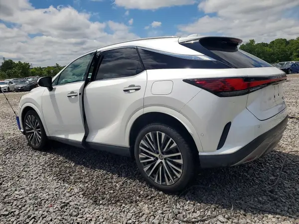 2T2BAMCA8PC004309 2023 LEXUS RX - Image 2