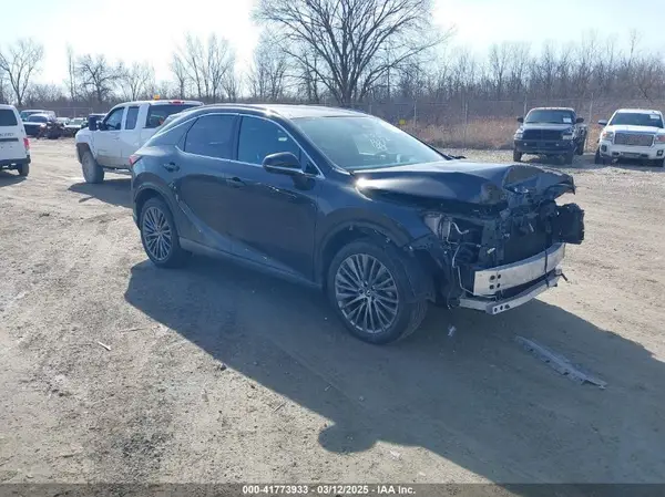 2T2BAMCA8PC004679 2023 LEXUS RX - Image 1