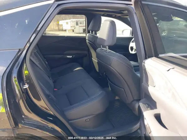 2T2BAMCA8PC004679 2023 LEXUS RX - Image 8