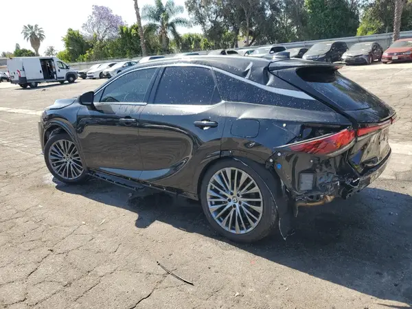 2T2BAMCA8PC008263 2023 LEXUS RX - Image 2