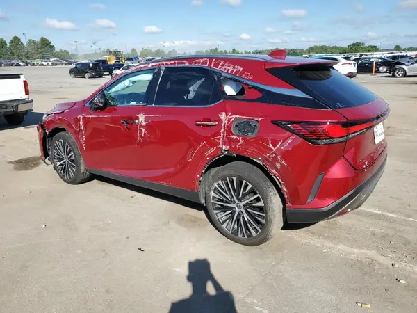 2T2BAMCA8PC013317 2023 LEXUS RX - Image 2