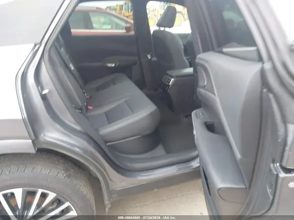 2T2BAMCA8PC033809 2023 LEXUS RX - Image 8