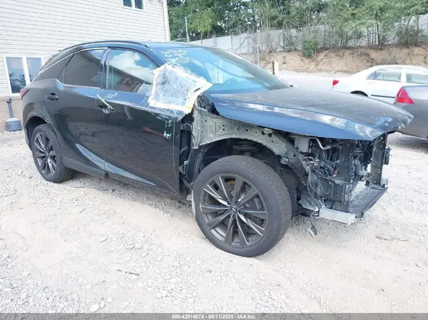 2T2BAMCA8PC034412 2023 LEXUS RX - Image 1