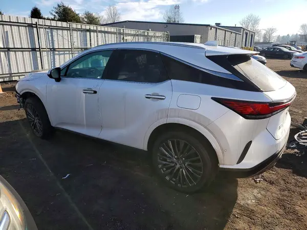 2T2BAMCA8PC038511 2023 LEXUS RX - Image 2