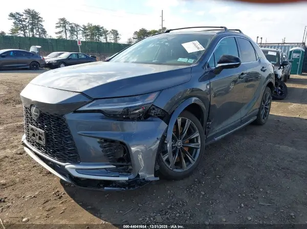 2T2BAMCA8RC044599 2024 LEXUS RX - Image 2