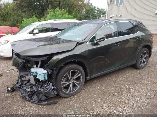 2T2BAMCA8RC060821 2024 LEXUS RX - Image 2