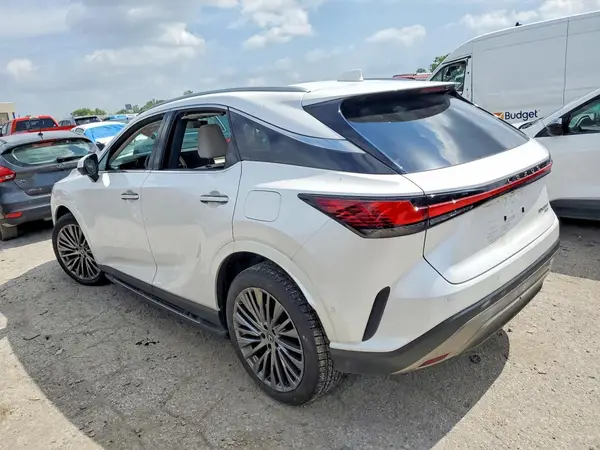 2T2BAMCA8RC068353 2024 LEXUS RX - Image 2