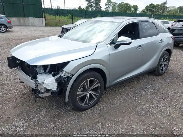 2T2BAMCA8RC073522 2024 LEXUS RX - Image 2