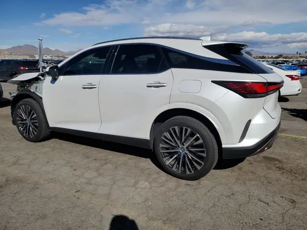 2T2BAMCA8RC074203 2024 LEXUS RX - Image 2