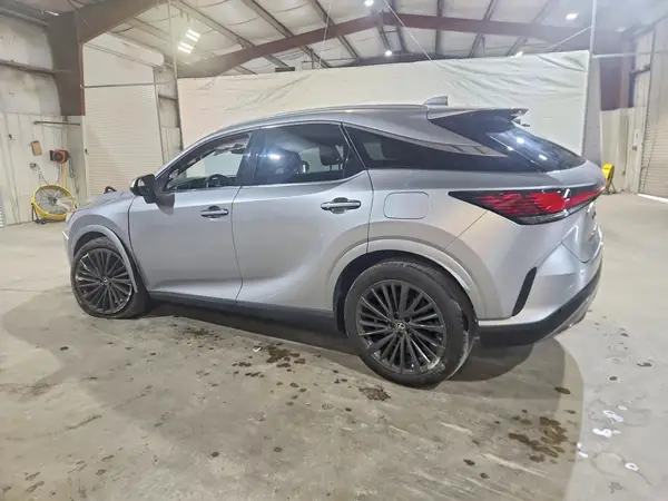 2T2BAMCA8RC088618 2024 LEXUS RX - Image 2