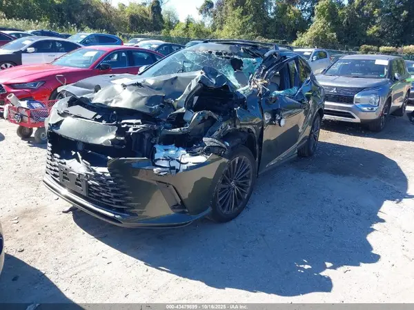 2T2BAMCA8SC089029 2025 LEXUS RX - Image 2