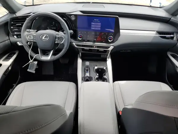 2T2BAMCA8SC095915 2025 LEXUS RX - Image 8