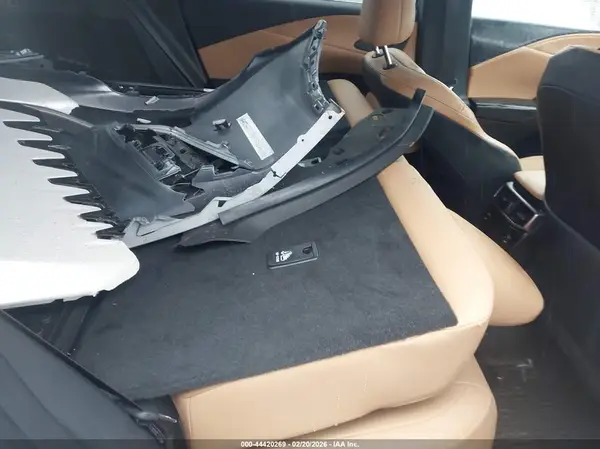 2T2BAMCA8SC104872 2025 LEXUS RX - Image 8