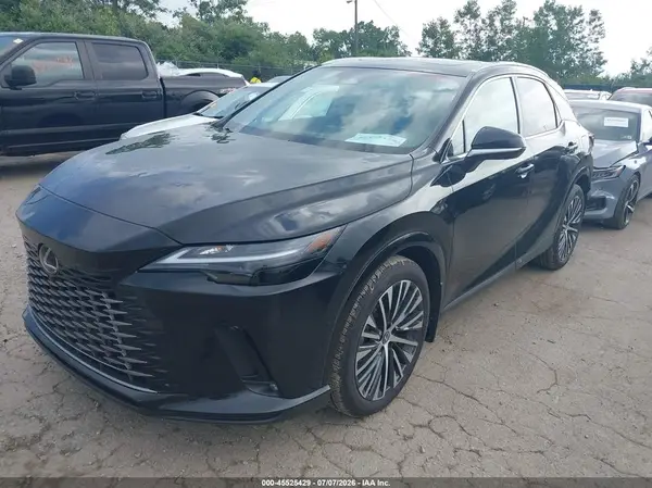 2T2BAMCA8TC136514 2026 LEXUS RX - Image 2