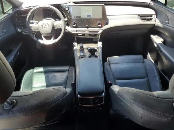 2T2BAMCA9PC009132 2023 LEXUS RX - Image 8