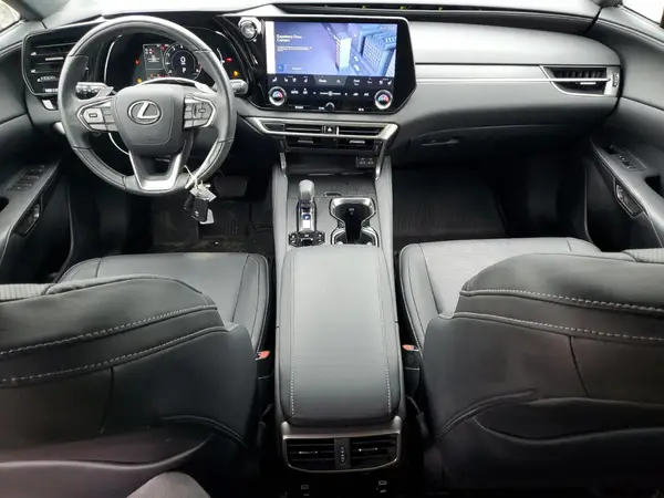 2T2BAMCA9PC010197 2023 LEXUS RX - Image 8