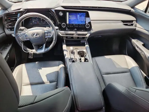 2T2BAMCA9PC013178 2023 LEXUS RX - Image 8