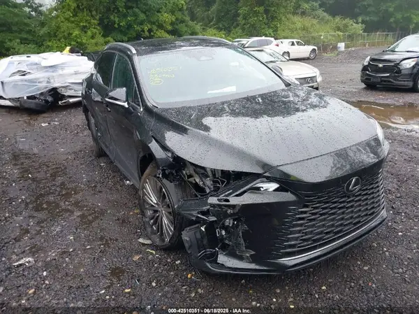 2T2BAMCA9PC014394 2023 LEXUS RX - Image 1
