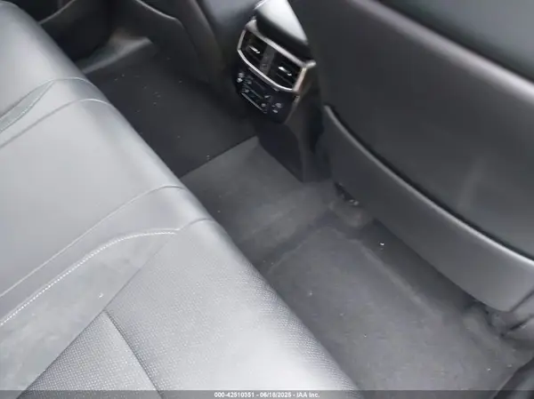 2T2BAMCA9PC014394 2023 LEXUS RX - Image 8