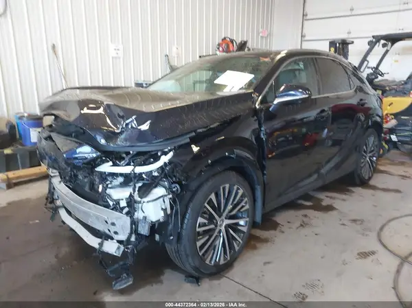2T2BAMCA9PC029221 2023 LEXUS RX - Image 2