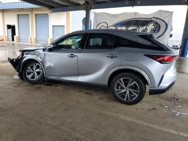 2T2BAMCA9RC039198 2024 LEXUS RX - Image 2
