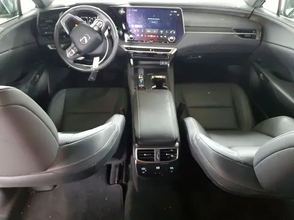 2T2BAMCA9RC039198 2024 LEXUS RX - Image 8